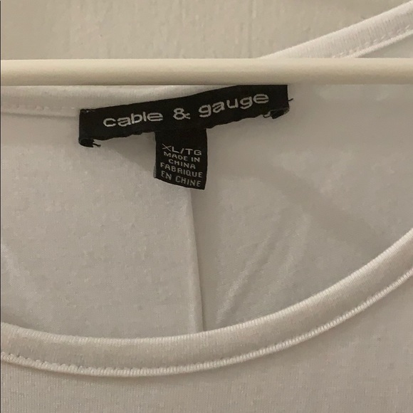 Top - Picture 2 of 3